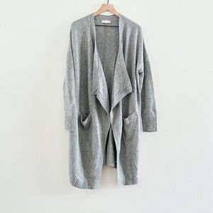 Treasure & Bond Size M Gray Wrap Cardigan